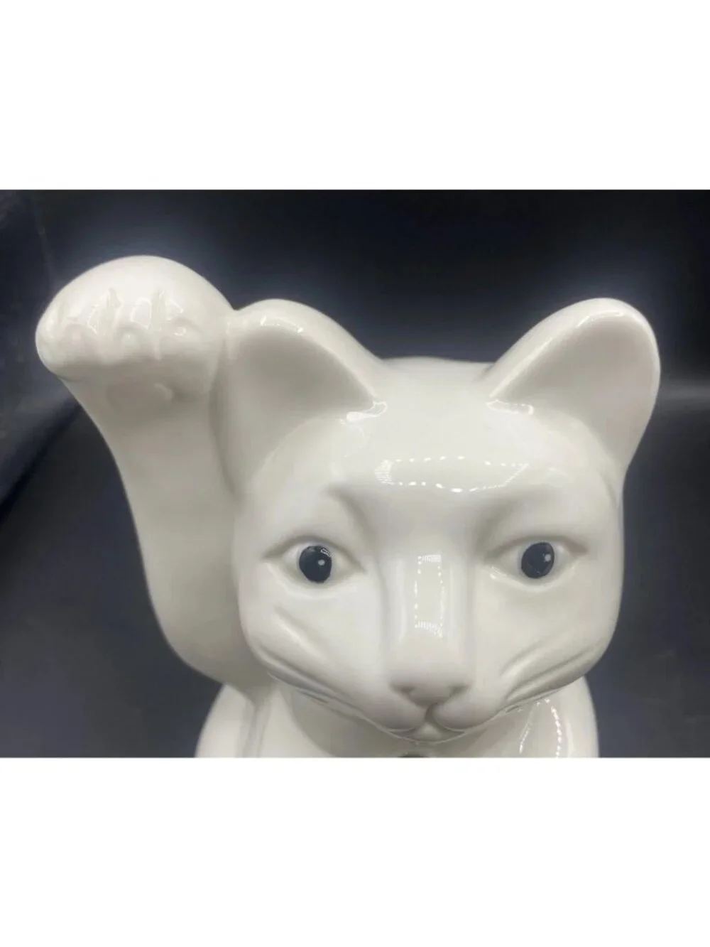 Benihana Maneki Neko Lucky Cat White Tiki Mugs Right Paw Raised Lot of 2